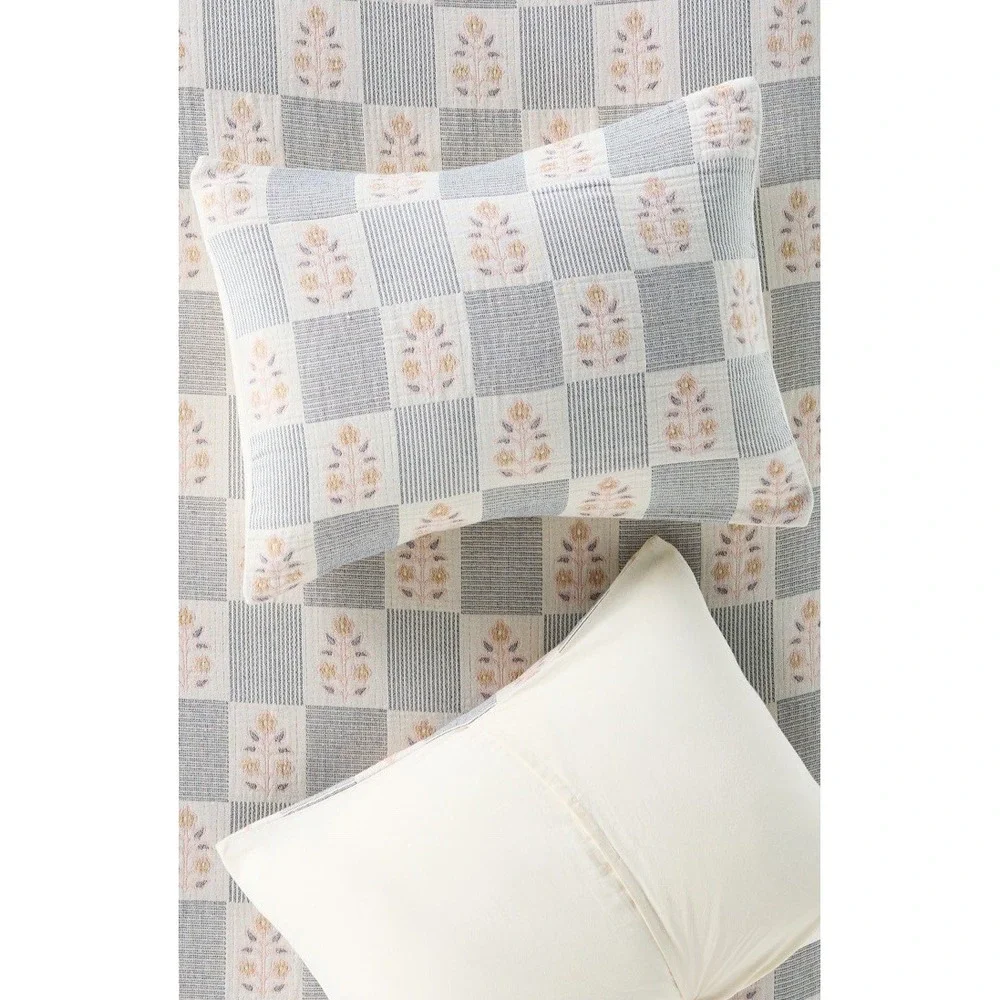 Anthropologie Pillow Shams Standard Size Floral Check Vintage Inspired Blue‎